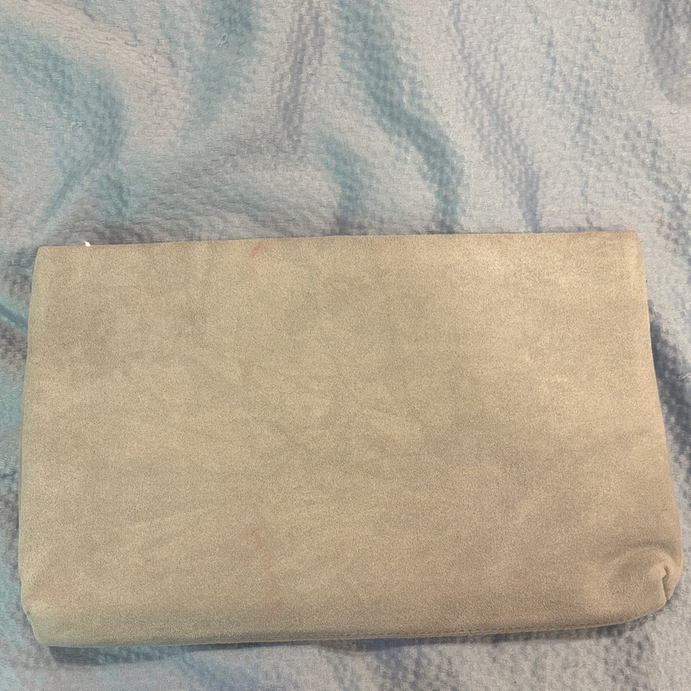 Dior Grey Embossed Pouch - Picture 4 of 4